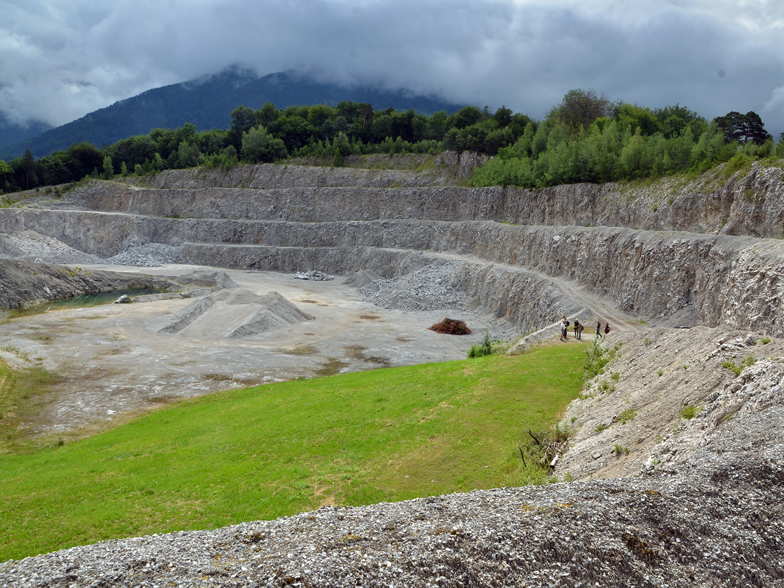 Visite de la carrière de gypse du Montet